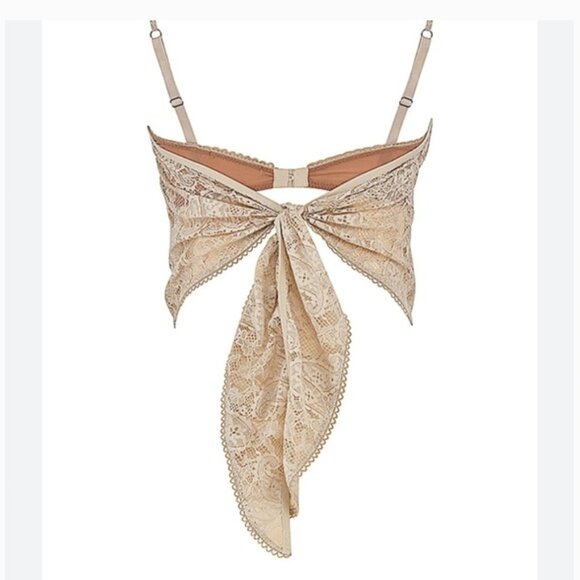 House Of CB Fernanda Semisheer Crop Lace Camisole - Picture 4 of 7